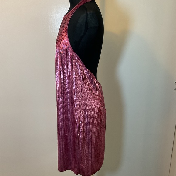 16. NWT Express Rose Pink Sequin Halter Neck Open Back Mini Dress Size L - Picture 5 of 8